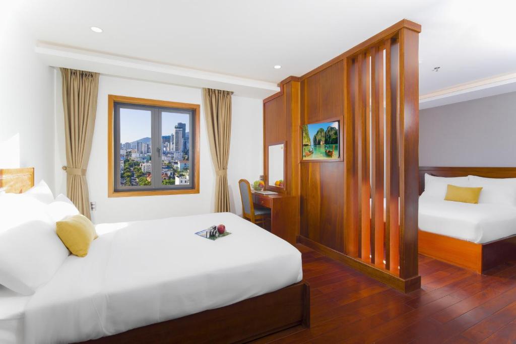 Suite Gia Đình