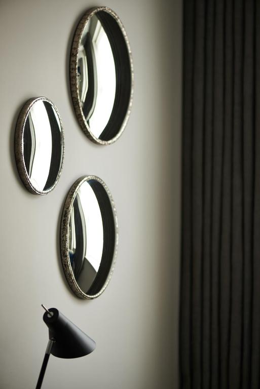 The Bull and The Hide - Resim 40