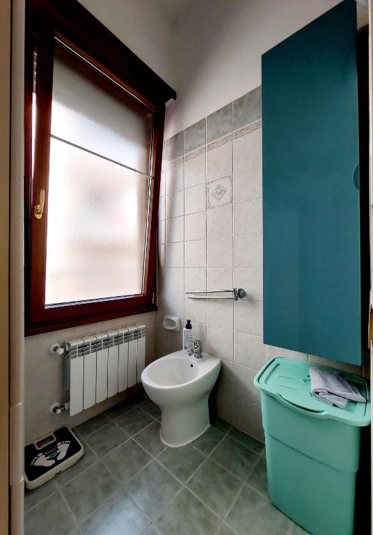 Bilik mandi di A Casa di Vale