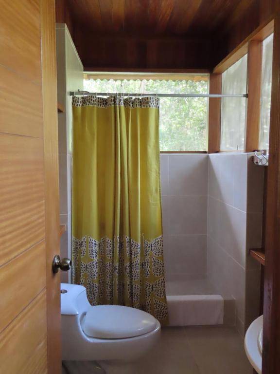 Koupelna v ubytování Kuporo lodge