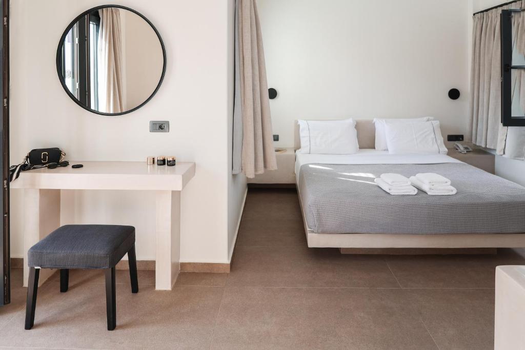 North Wind Luxury Suites - 8