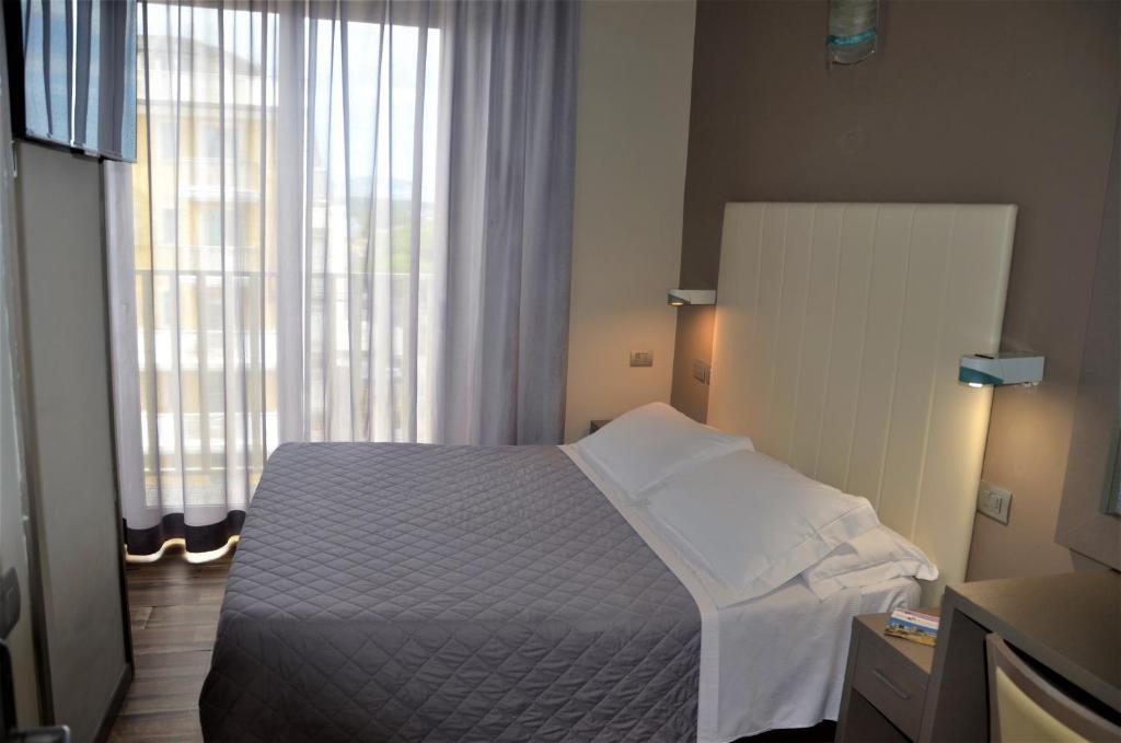 Yes Hotel Touring & SPA