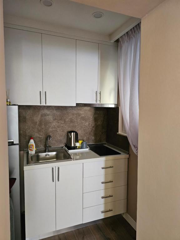 Skerdi Room - Imazhi 8
