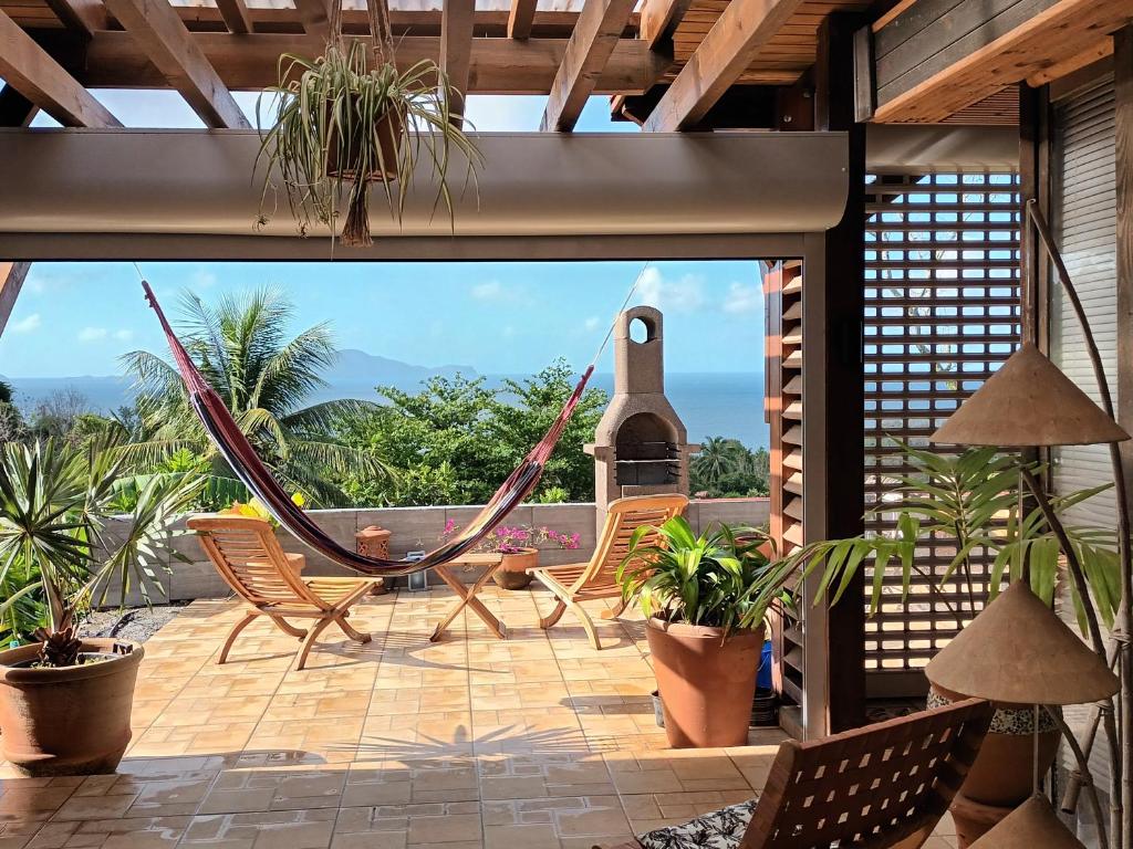 Balkón nebo terasa v ubytování La Vista, chambre d'hôte chez l'habitant