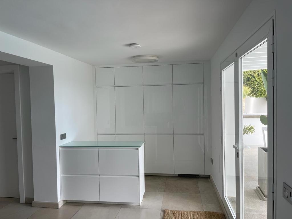 Kép Villa del Mar Lanzarote - Luxury Beachhouse szállásáról Arrecifében a galériában