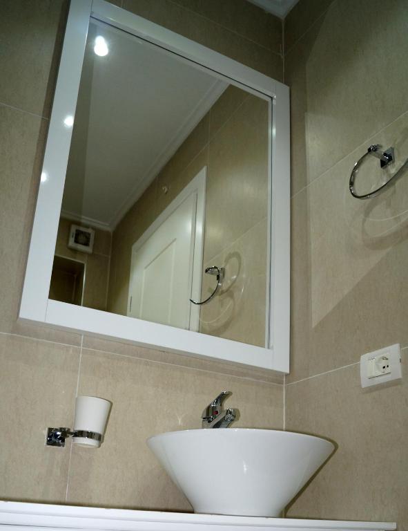 Foto dalla galleria di Apartments Flower Residence a Sarandë