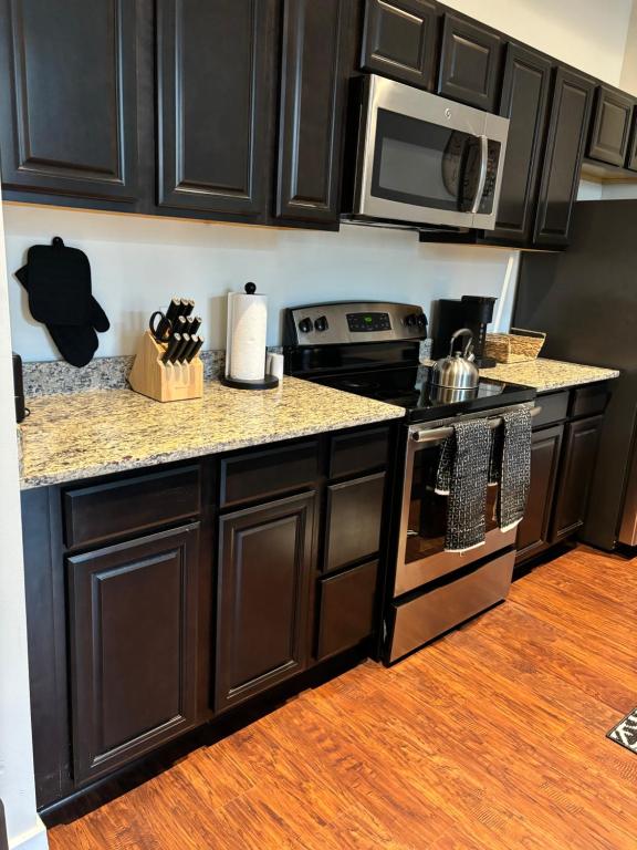 Picture Idea: Beautiful Industrial Apartment In Downtown Baltimore Baltimore