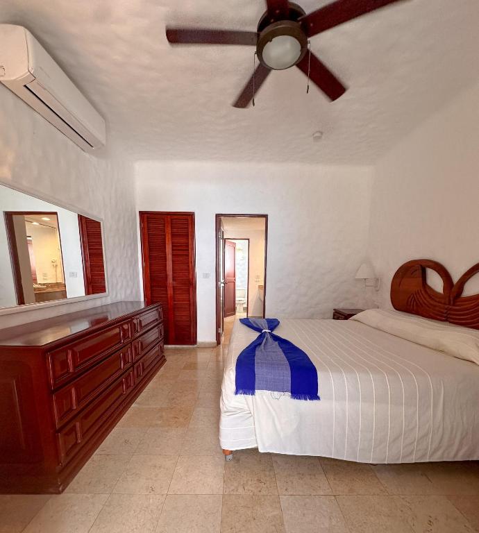 Hotel Quijote Inn - One-Bedroom Suite With Kitchenette