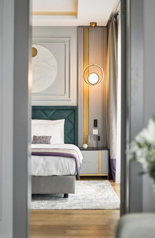 La Fleur Boutique Hotel - 16