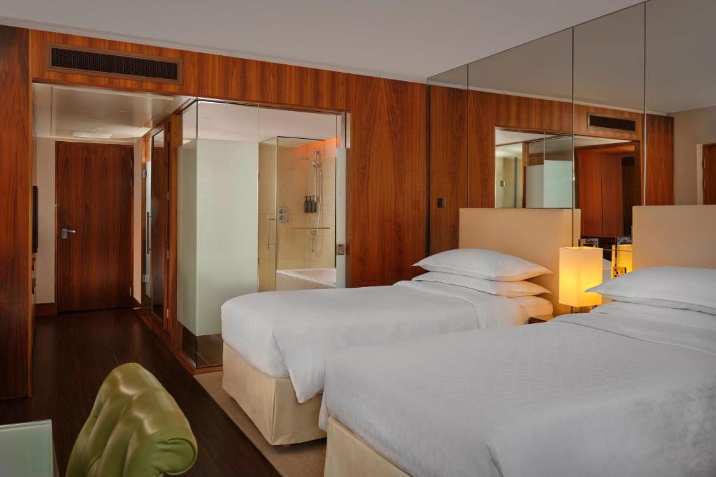 Sheraton Grand Hotel & Spa - Resim 32