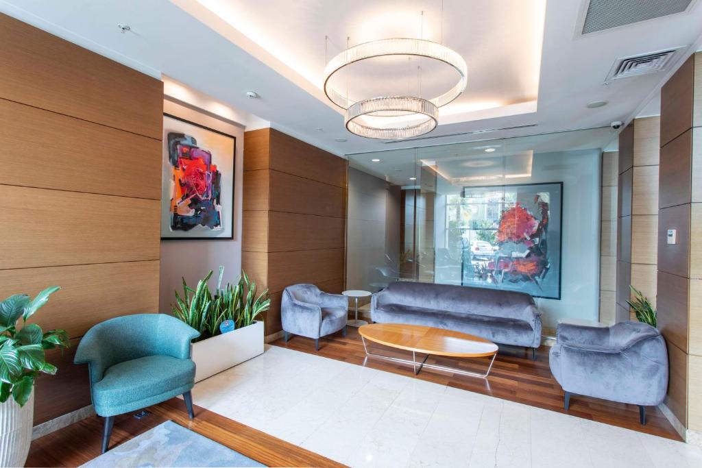 Radisson Residences Avrupa TEM Istanbulにあるシーティングエリア