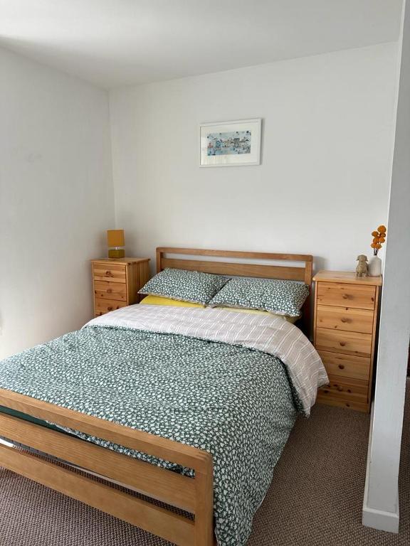 Postel nebo postele na pokoji v ubytování Blue Room Hostel Newquay