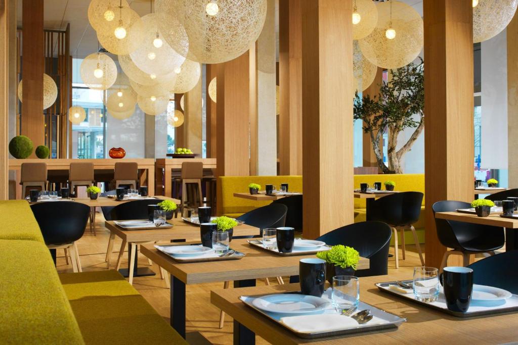 Restaurace v ubytování Courtyard by Marriott Montpellier