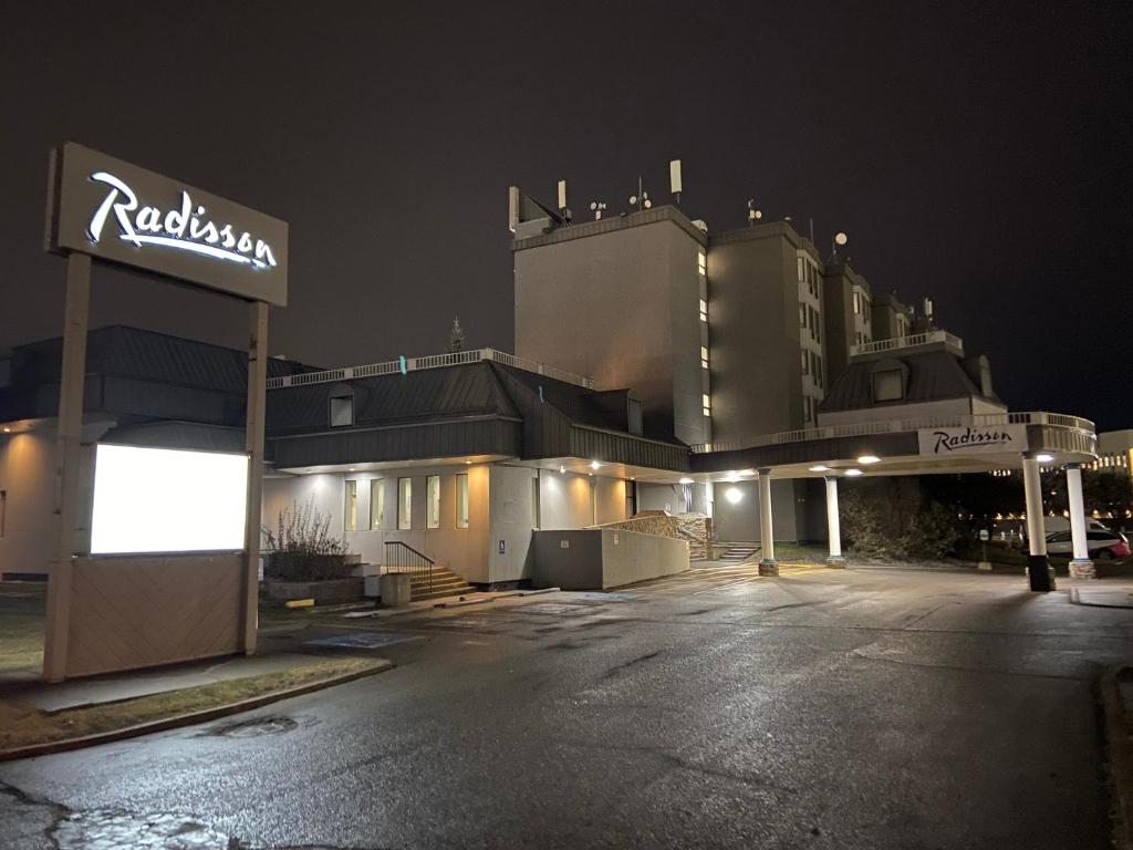 Radisson Hotel & Conference Centre Edmonton - Resim 40