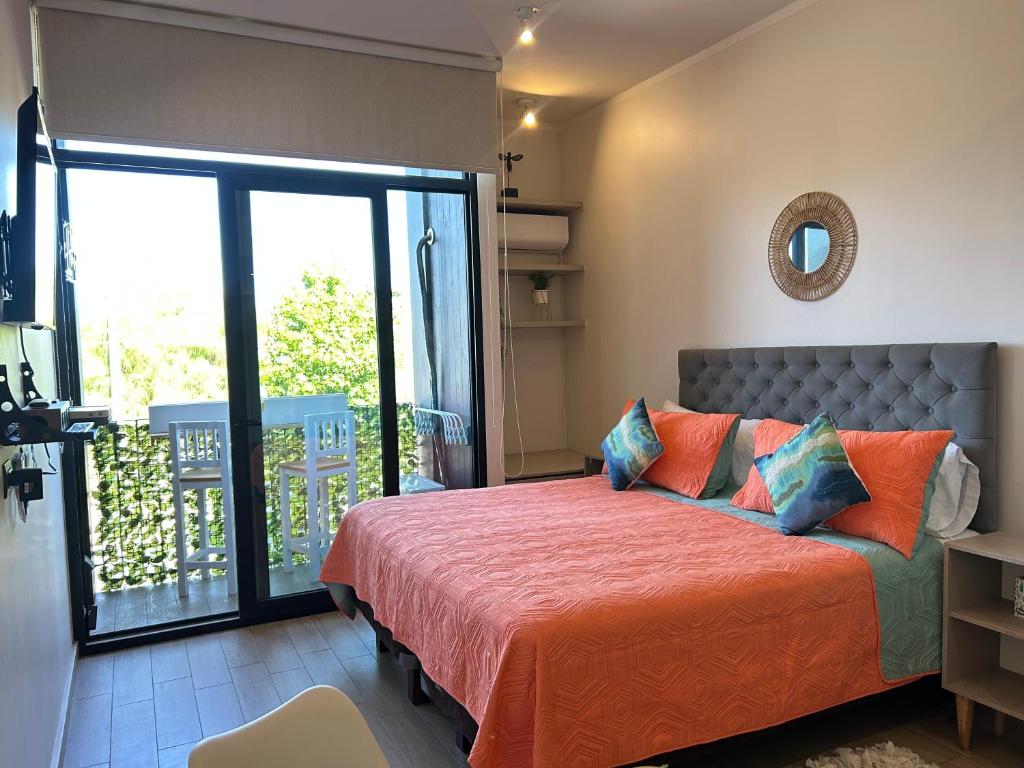 LOFT 31 Villa Alemana BEEHOUSE - One-Bedroom Apartment