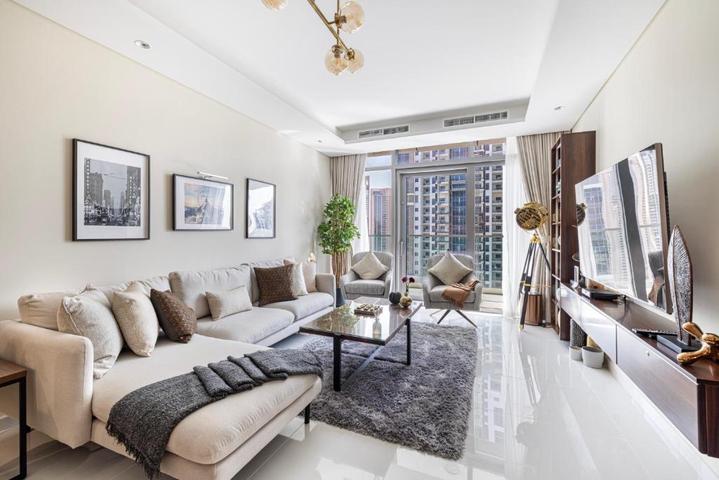 Posezení v ubytování Stylish 2BR at Paramount Hotel Midtown