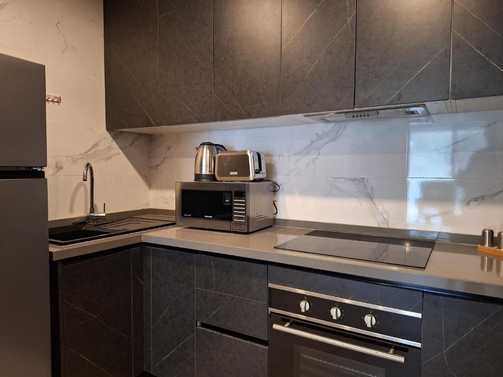 Kololi Sands Apartments - Two-Bedroom Apartment With Partial Ocean View