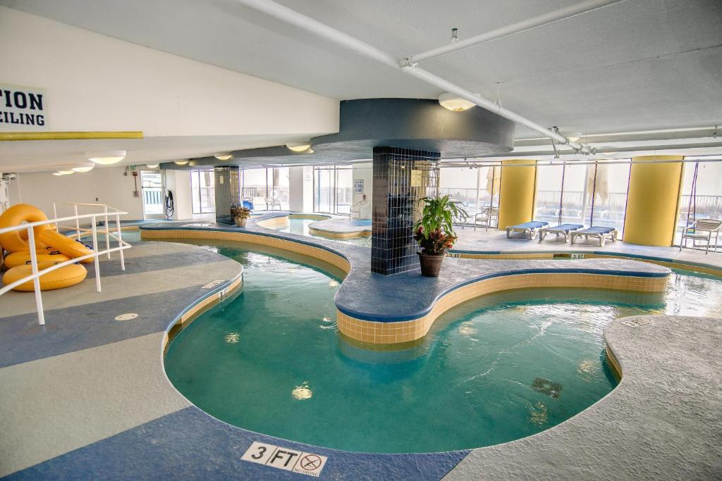 Der Swimmingpool an oder in der Nähe von Seaside Resort