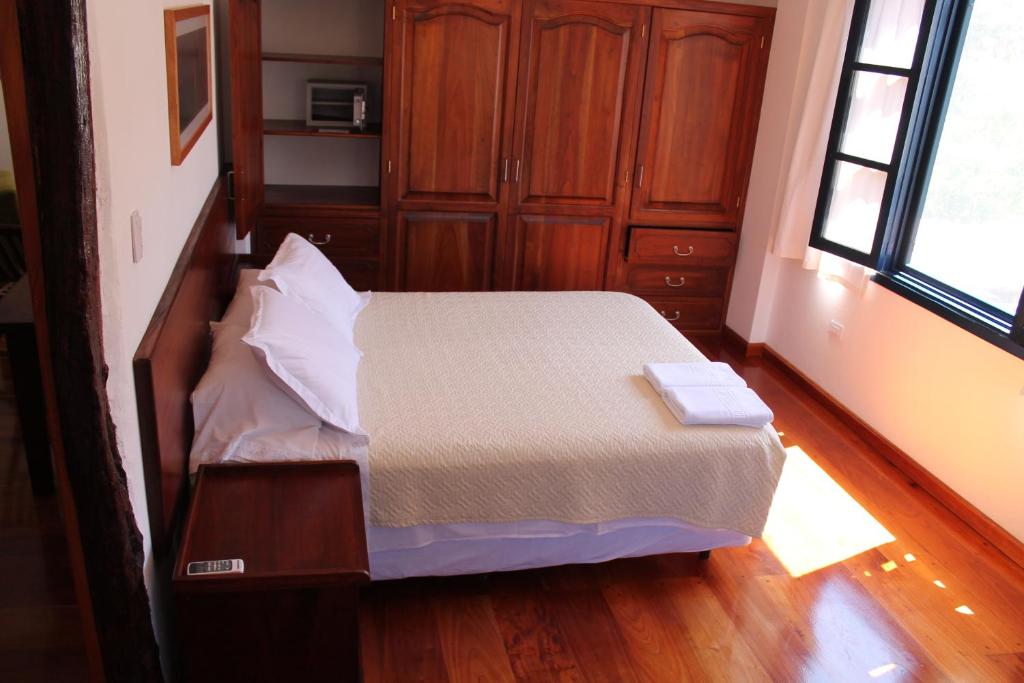 Galapagos Cottages - Maison De Deux Chambres