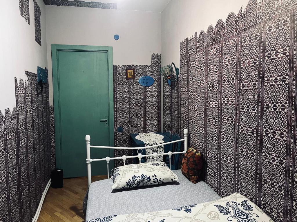 Postel nebo postele na pokoji v ubytování Lets Go House