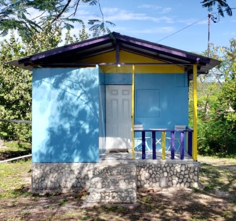 Gallery image of Seaside Oasis in Revival