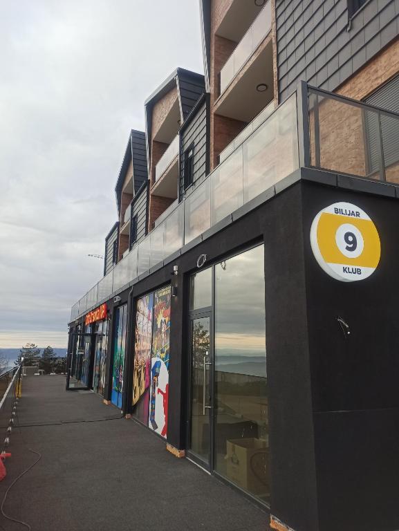 Budova, kde se apartmán nachází