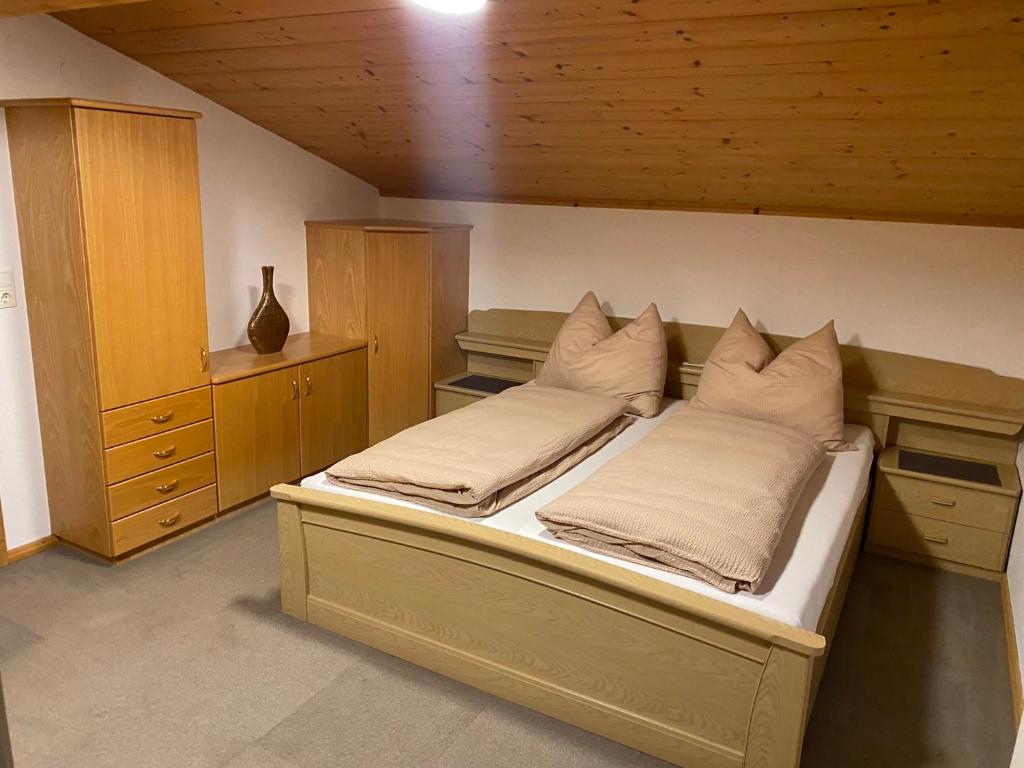 Postel nebo postele na pokoji v ubytování Comfort-Appartement Keiler