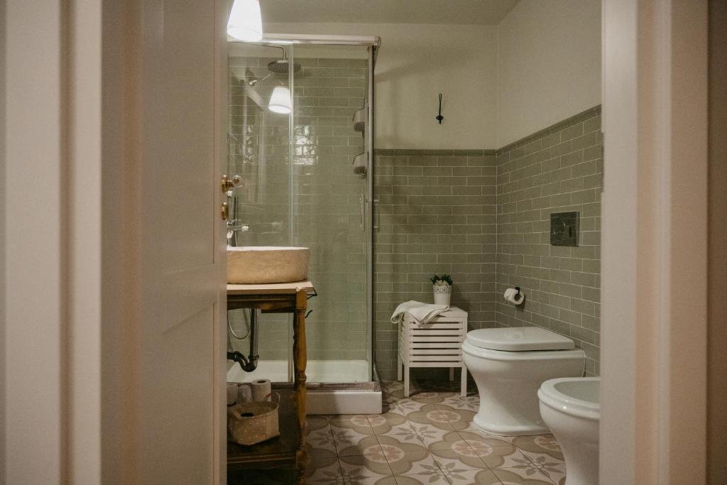 Łazienka w obiekcie La Casa di Alma Luxury rooms
