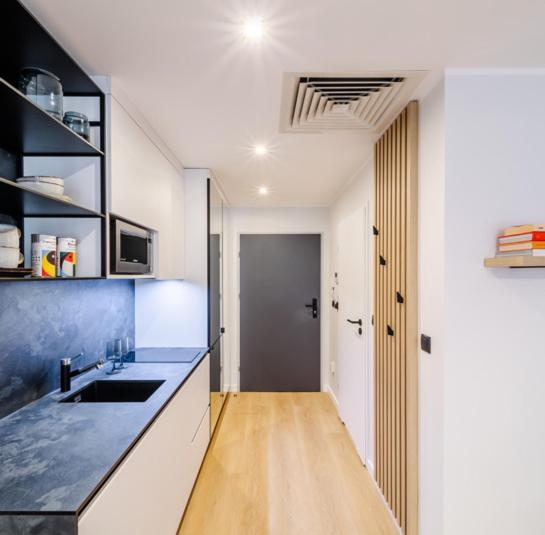 Poznan Plac Wolnosci 6 Bond