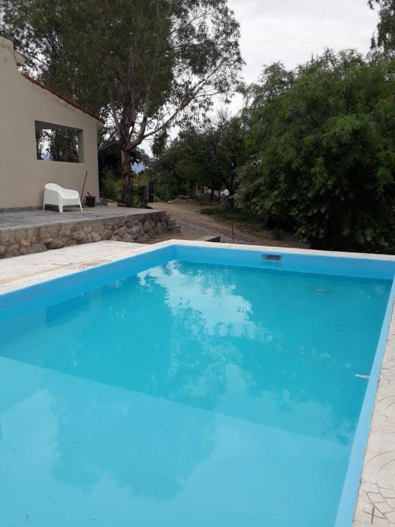 Casa del PEDREGAL rodeada de Paisajes y montañas