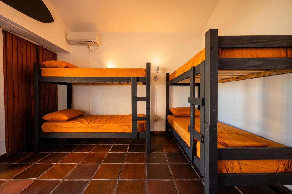 Postel nebo postele na pokoji v ubytování Hostel 32