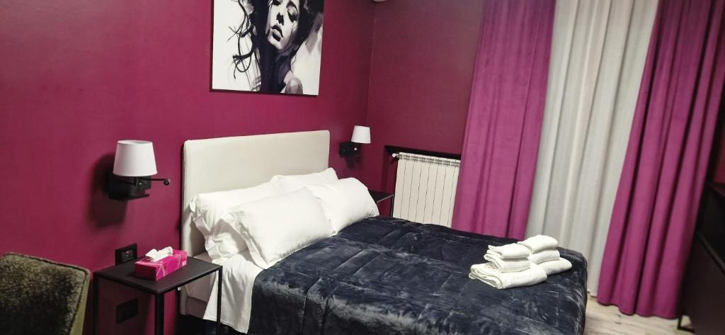 Postel nebo postele na pokoji v ubytování Blu room