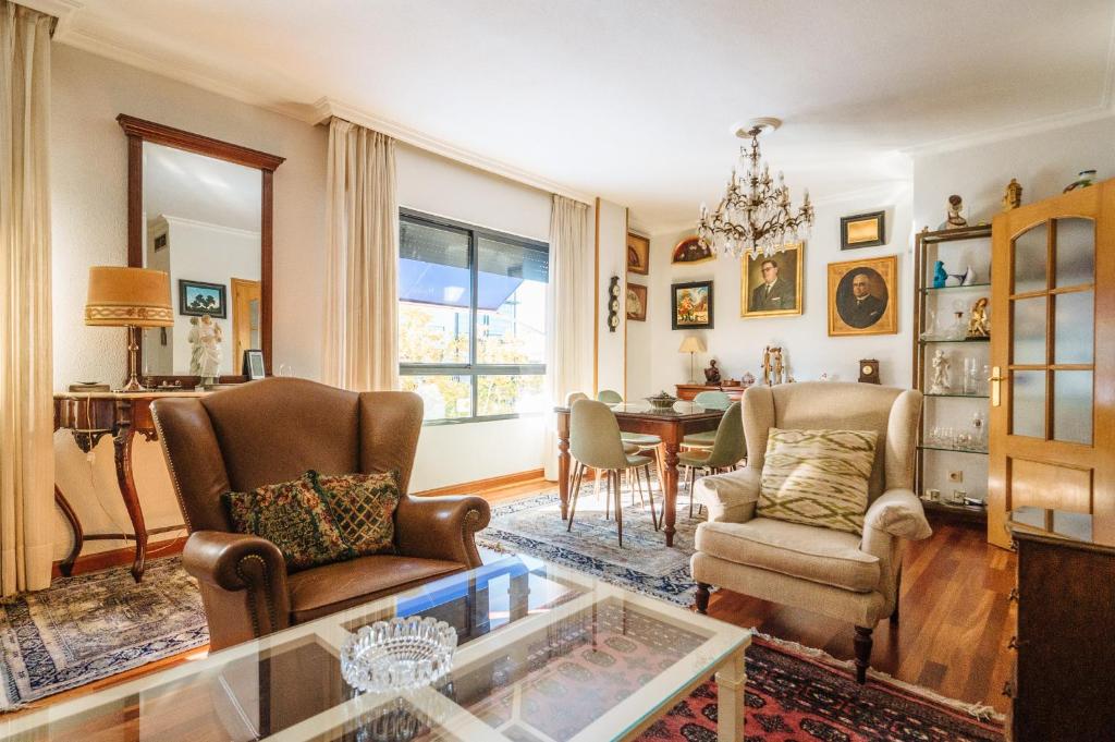 acogedor piso con parking santa justa - Housity