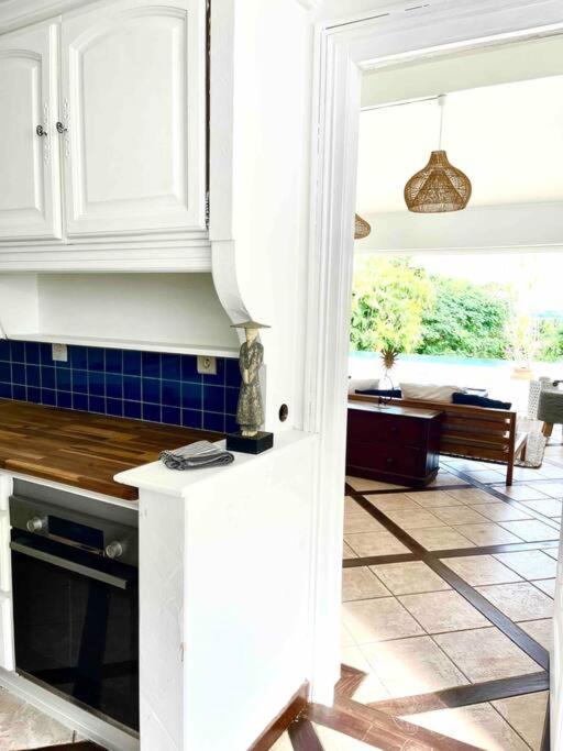 Kuchyň nebo kuchyňský kout v ubytování Maison La Samana