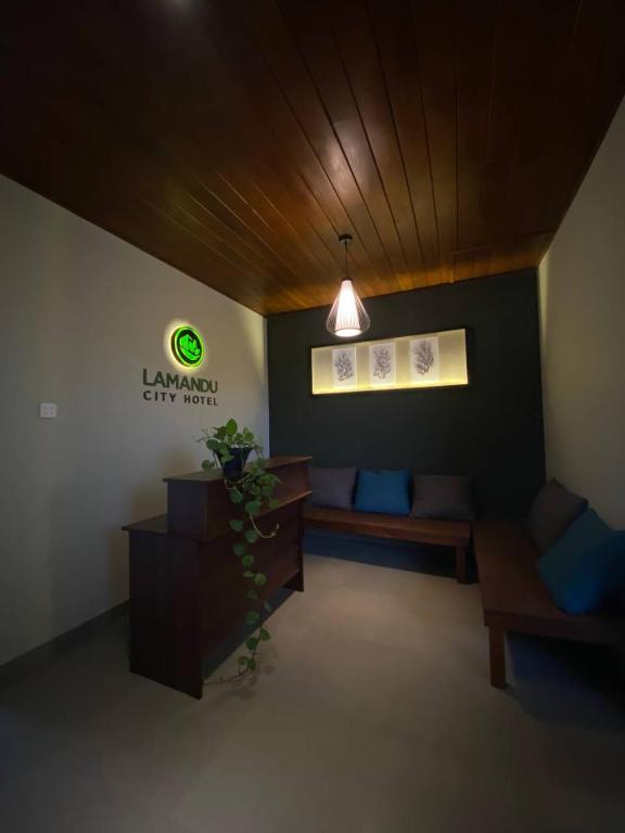 Posezení v ubytování Lamandu City Hotel