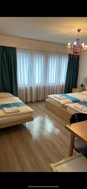 Postel nebo postele na pokoji v ubytování Zak Neuhausen