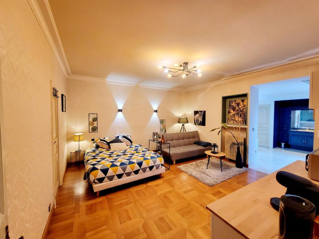 Postel nebo postele na pokoji v ubytování Superbe Appartement Calme et Spacieux