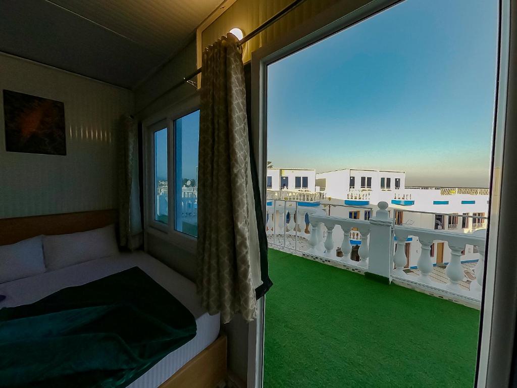 Balkón nebo terasa v ubytování Seaview Hotel Dahab