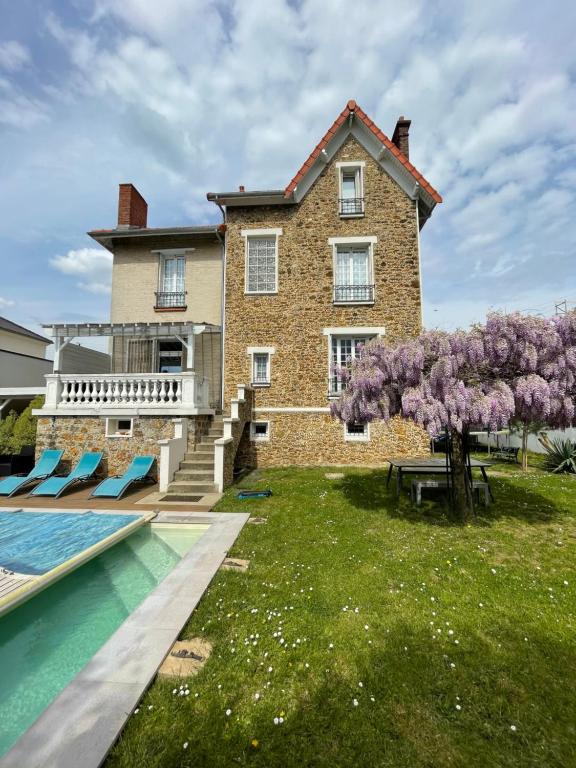 Photo de la galerie de l'établissement Villa Les Capucines, à Vaires-sur-Marne