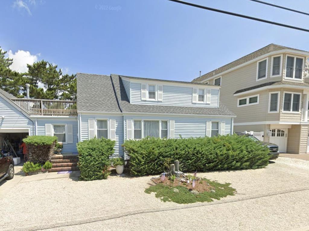3 Houses From The Beach!, Brant Beach (updated prices 2024)