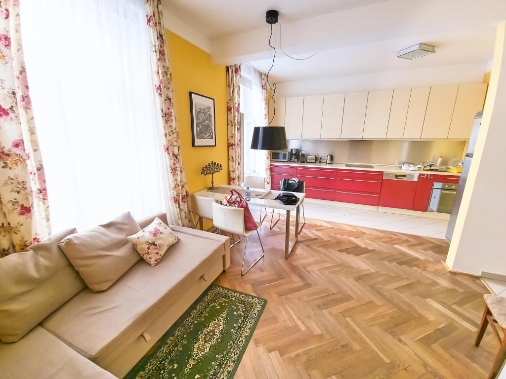 Zdjęcie z galerii obiektu Modern Apartment - Prague Centre w Pradze