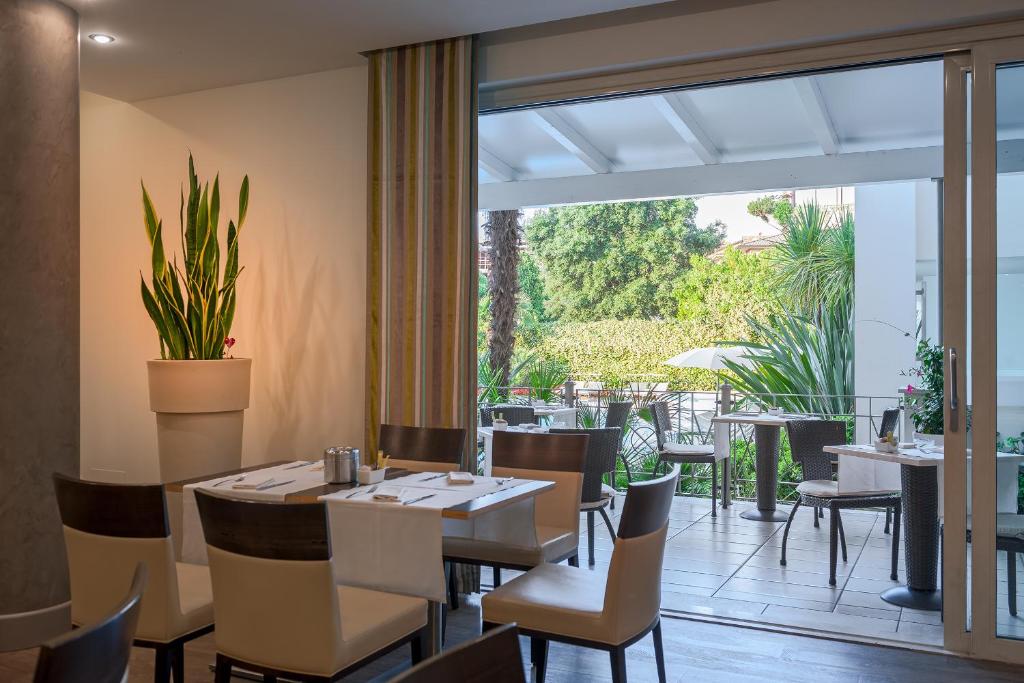 Zahrada ubytování Hotel Nazionale