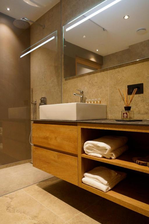 Koupelna v ubytování Chalet Larix Andalo Deluxe Apartments