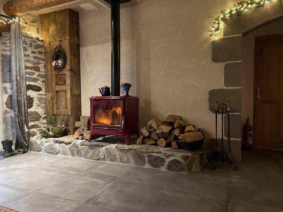 Φωτογραφία από το άλμπουμ του Maison La pierre du lezard σε Laurie