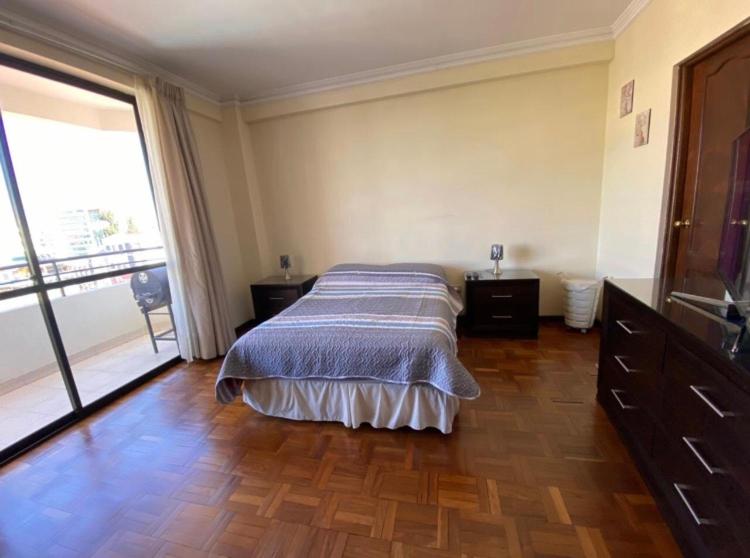 Postel nebo postele na pokoji v ubytování Cómoda Suite + piscina