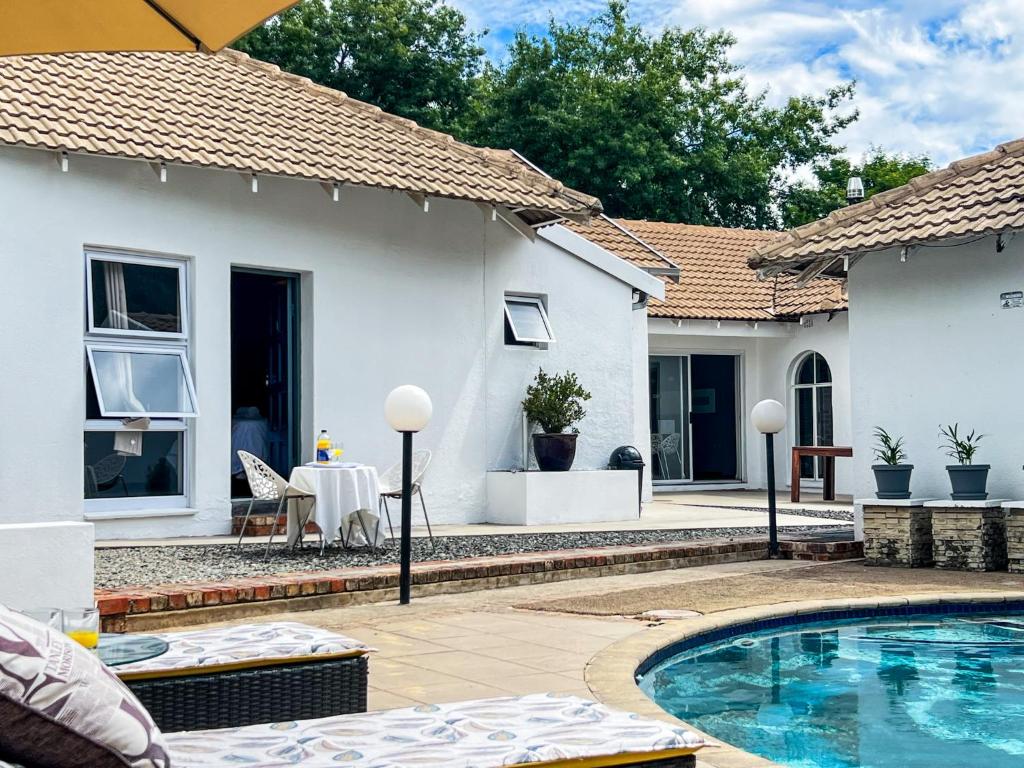 Piscina di Amoris Guesthouse - Sandton o nelle vicinanze