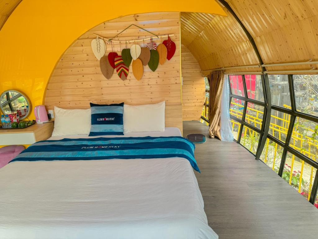 Plum Homestay - Bungalow De Lujo Con Vista De Jardín