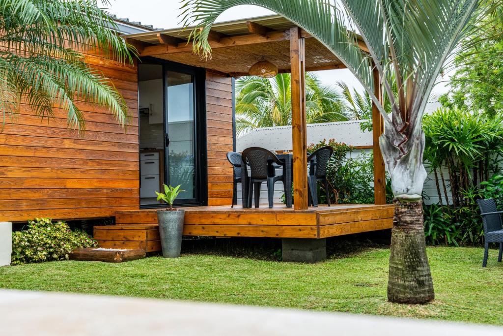 Zahrada ubytování Bungalow L'escale de Takamaka