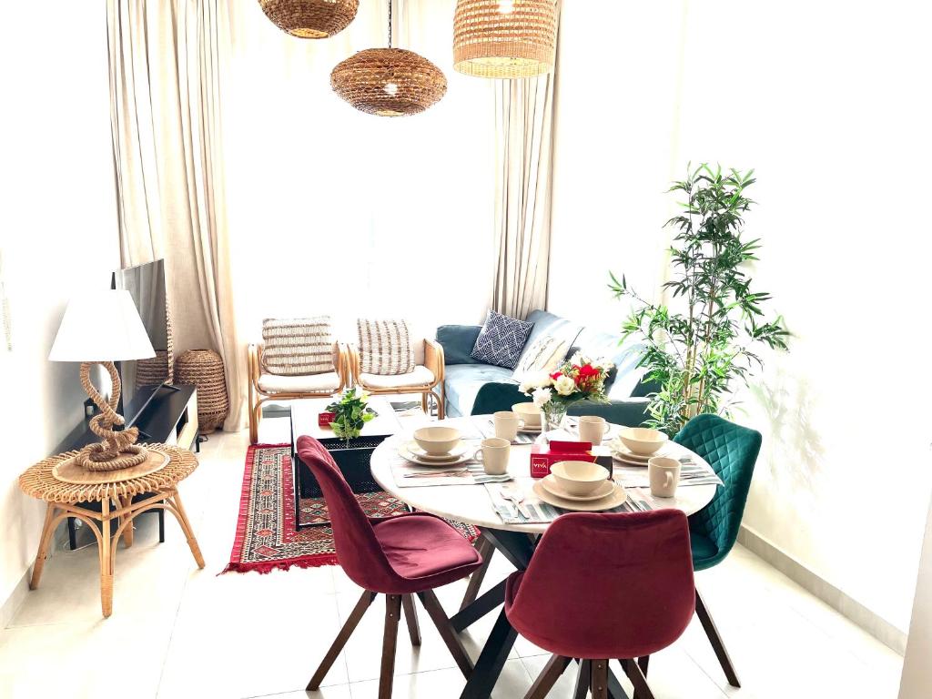 Gallery image of Lovely 1Bedroom In Binghatti Gems in JVC in Dubai