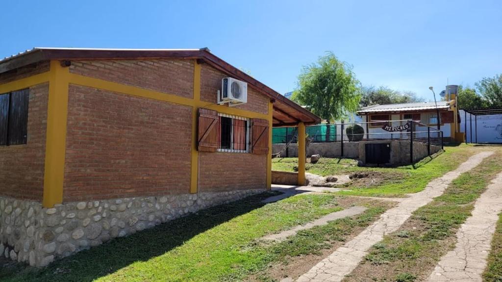 Bygningen som feriehuset ligger i